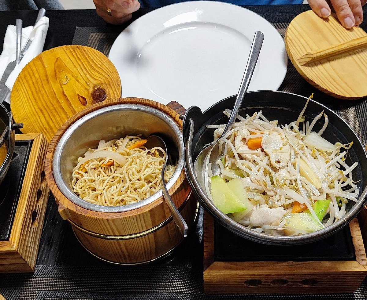 Bamboo Buffet Libre — photo 3