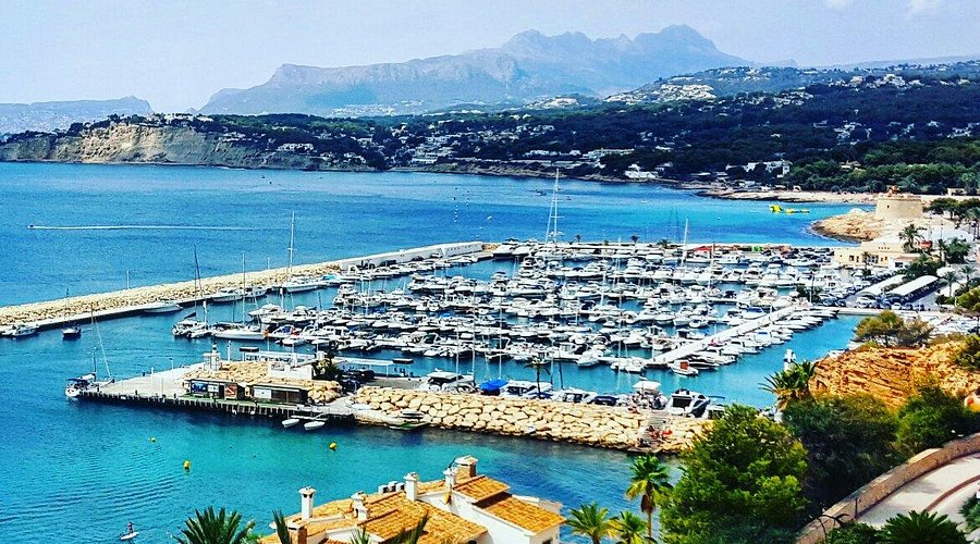 Club Nautico Moraira or Upperclub