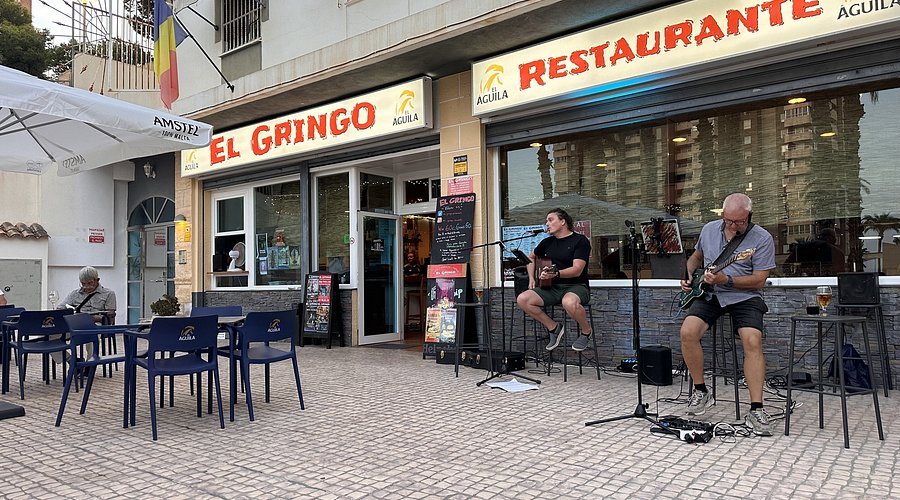 El Gringo Bar & Restaurant