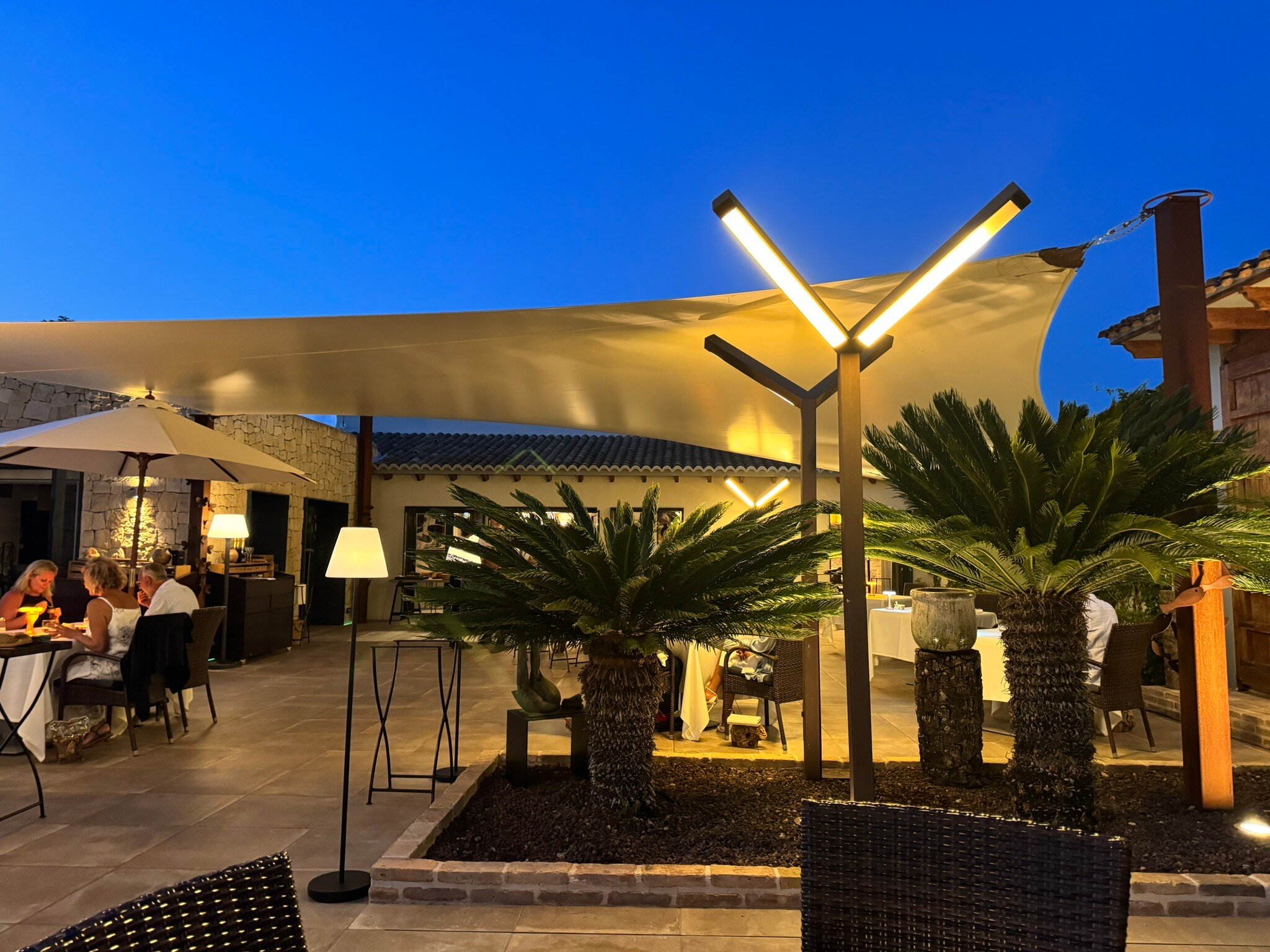 BonAmb Restaurant