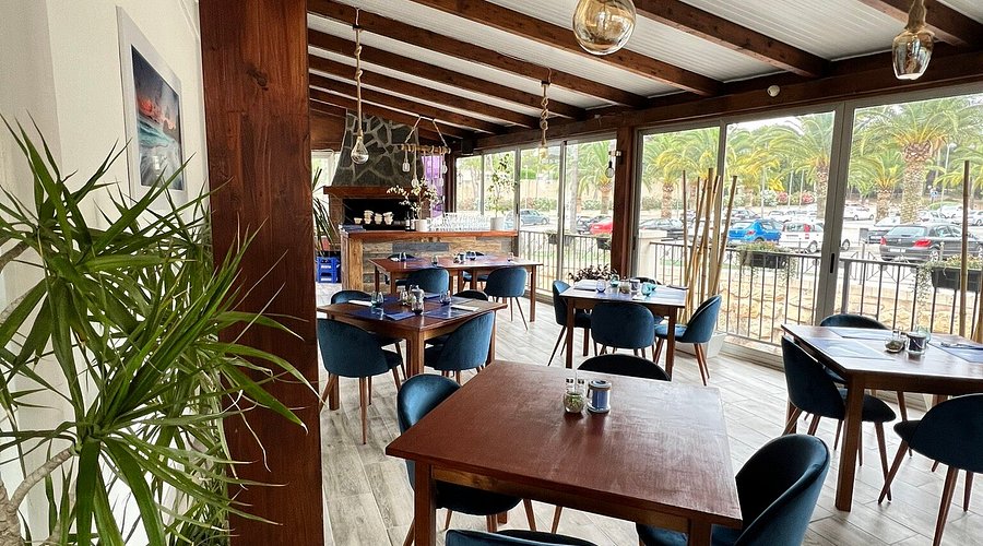 Aumm Restaurant y pizzeria
